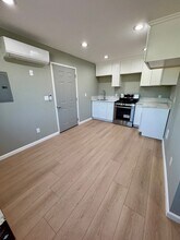2441 St Clair Ave in Simi Valley, CA - Building Photo - Building Photo