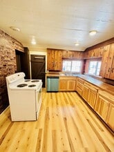 21745 S Lewellen Rd in Beavercreek, OR - Building Photo - Building Photo