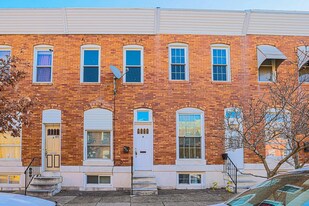 305 S Macon St. in Baltimore, MD - Building Photo