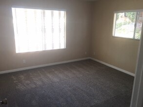 871 Montview Dr in Escondido, CA - Building Photo - Building Photo