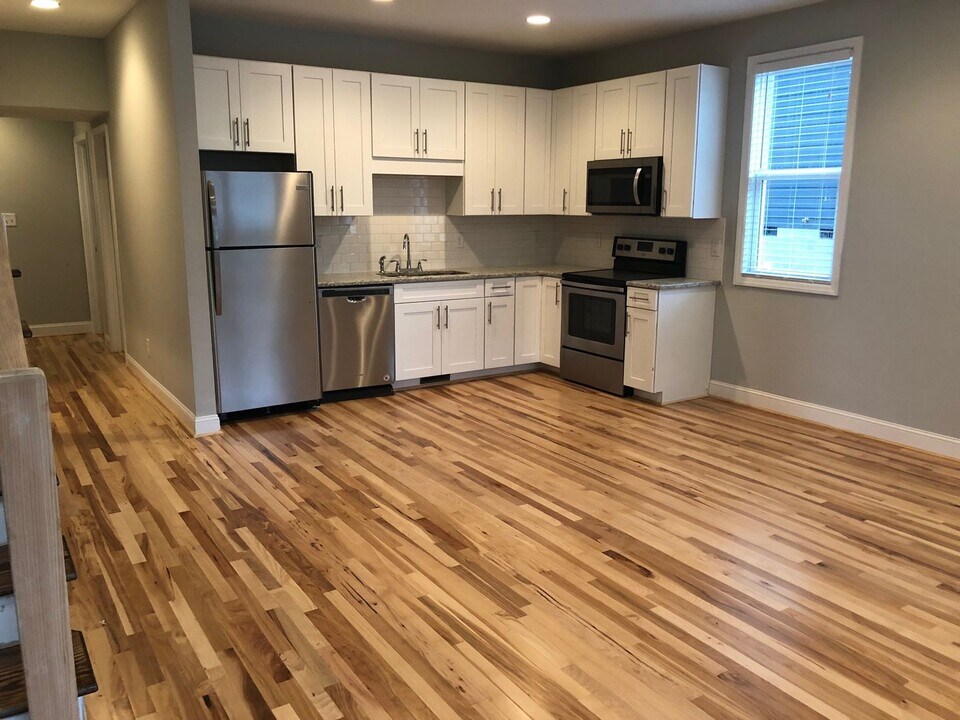 204 Greene St in Chapel Hill, NC - Building Photo