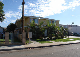 647 12th St in Imperial Beach, CA - Building Photo - Building Photo