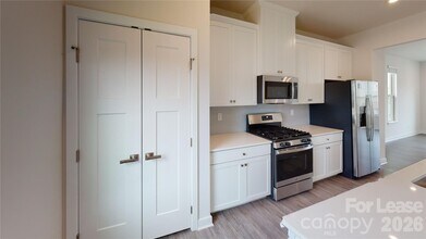 104 Helm Ln in Mooresville, NC - Building Photo - Building Photo