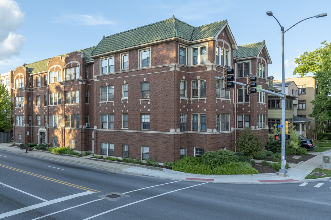 1146 Ontario St in Oak Park, IL - Foto de edificio