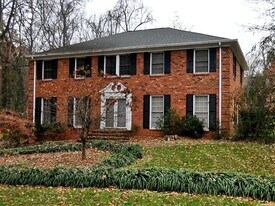 2900 Rustic Ln in Charlotte, NC - Building Photo