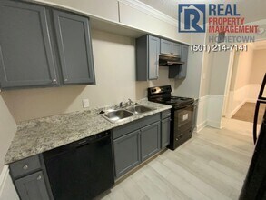 8600 Winston Dr in Little Rock, AR - Building Photo - Building Photo