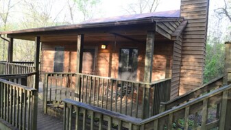 811 Rocky Acres Ln in Blacksburg, VA - Building Photo