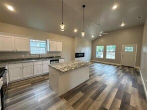 1412 Morse St in Greenville, TX - Building Photo - Building Photo