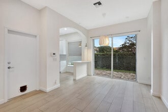 1898 Capeside Cir in Wellington, FL - Building Photo - Building Photo