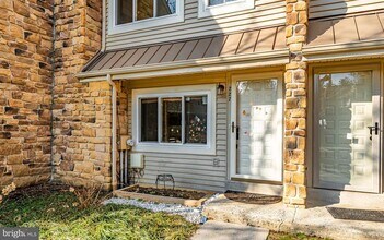 227 Carriage Ct in Chesterbrook, PA - Building Photo - Building Photo