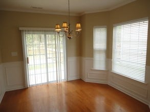 236 Ber Creek Dr in Fuquay Varina, NC - Foto de edificio - Building Photo