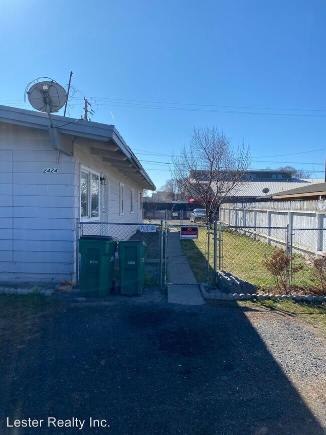 2424 Union Ave in Klamath Falls, OR - Building Photo - Building Photo