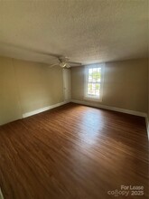 211 Wilson St in Albemarle, NC - Building Photo - Building Photo