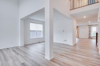 205 Tinana St in Oswego, IL - Foto de edificio - Building Photo