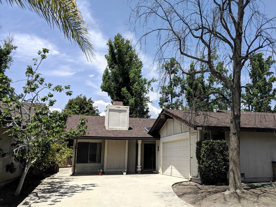 655 Marshall Ct in Claremont, CA - Building Photo