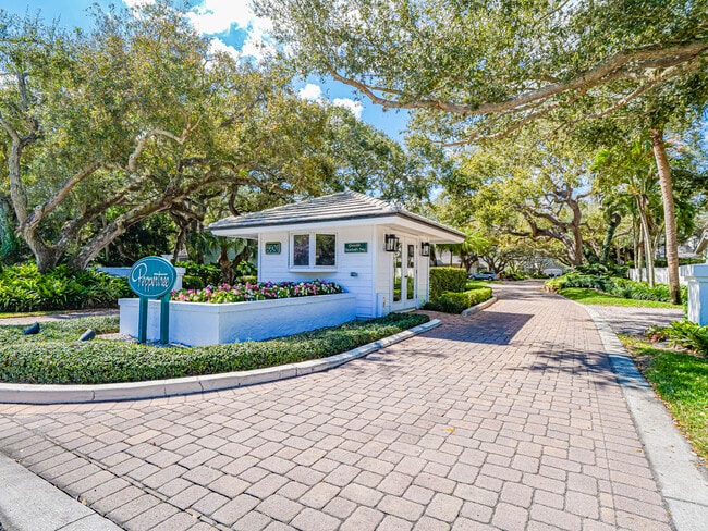 131 Peppertree Dr in Indian River Shores, FL - Building Photo - Building Photo