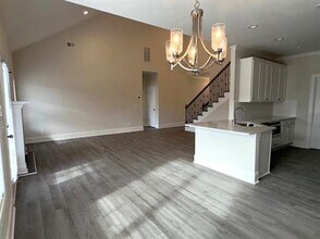 1102 Cavil Hollins Ct in Florence, SC - Building Photo - Building Photo