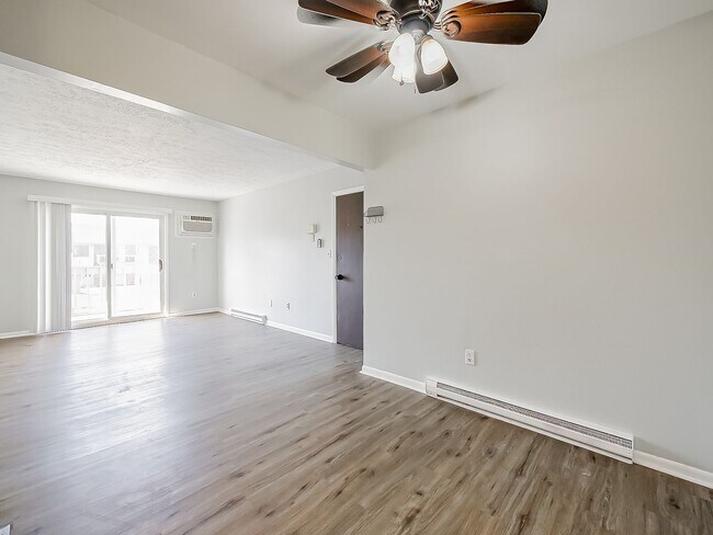 125 E Van Riper Rd in Fowlerville, MI - Building Photo - Building Photo