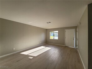 4530 SW 7th Pl in Cape Coral, FL - Building Photo - Building Photo