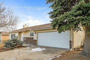 1024 S Waco Way, Unit 2 in Aurora, CO - Building Photo