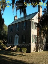 1454 Wampee Plantation Rd in Wadmalaw Island, SC - Building Photo - Building Photo