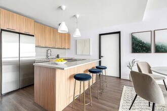 1711 Coney Island Ave in Brooklyn, NY - Foto de edificio - Building Photo