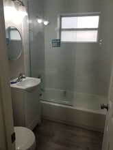 2642-2648 Michigan Ave in Ft. Myers, FL - Foto de edificio - Building Photo