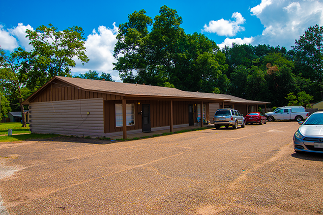 Harris St. Apartment in Kilgore, TX - Building Photo