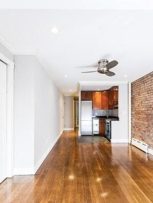 436 W 52nd St-Unit -#C7 in New York, NY - Building Photo - Building Photo
