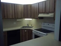 237 Pine HOV Cir photo'