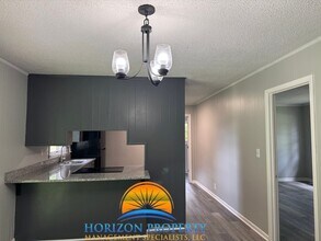 6117 Colfax Rd NW in Huntsville, AL - Building Photo - Building Photo