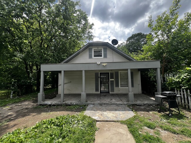 property at 3311 Guernsey Ave