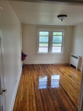 734 Riverside Dr in Johnson City, NY - Building Photo - Building Photo