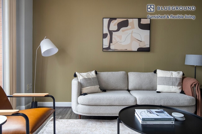 4835 Cordell Ave in Bethesda, MD - Building Photo - Building Photo