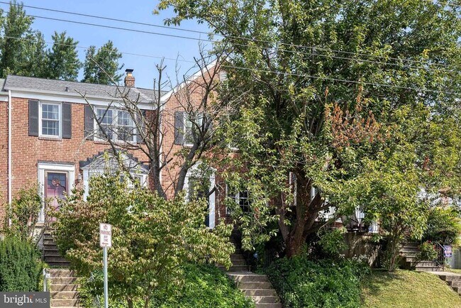 132 Dumbarton Rd in Baltimore, MD - Building Photo - Building Photo