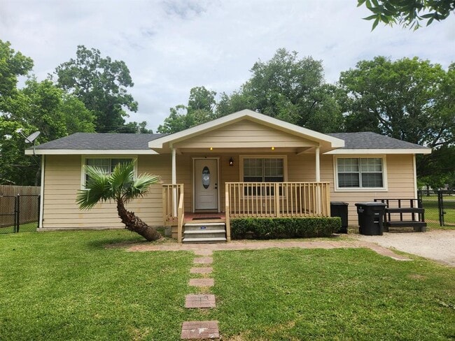 property at 202 Avenue E