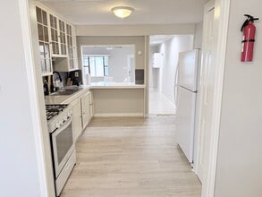 7418 Oscar Dr in Deer Park, TX - Building Photo - Building Photo