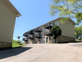 210 Hendricks Blvd, Unit 1 in Chattanooga, TN - Building Photo