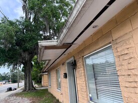 4012 Emerson St in Jacksonville, FL - Building Photo