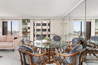 1122 Colorado St in Austin, TX - Building Photo - Building Photo
