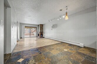 1021 Carr St in Lakewood, CO - Building Photo - Building Photo