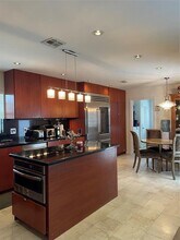 5232 Piping Rock Ln in Houston, TX - Building Photo - Building Photo
