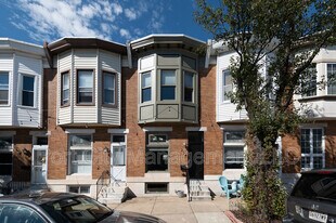 724 S Ellwood Ave in Baltimore, MD - Building Photo