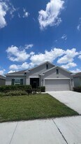 4027 Ambrose Ave in Kissimmee, FL - Building Photo
