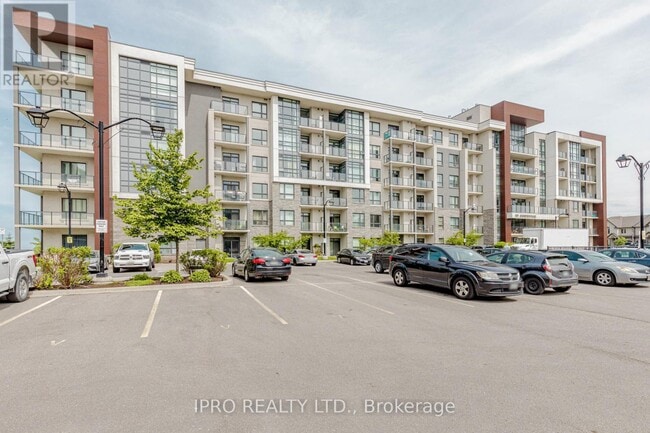 property at 101-101 Shoreview Pl