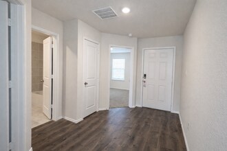 3640 Rusted Copper in Bulverde, TX - Building Photo - Building Photo