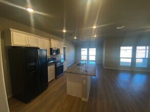 7206 25th St in Lubbock, TX - Building Photo - Building Photo