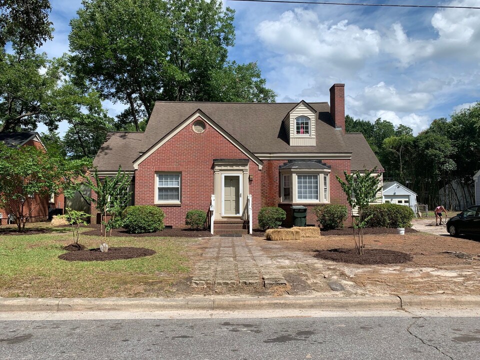 108 N Harding St in Greenville, NC - Building Photo