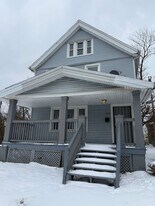 1027 E 148th St in Cleveland, OH - Building Photo