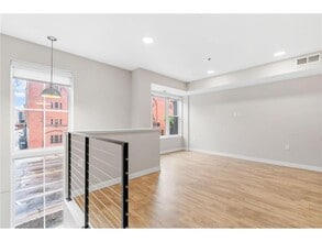 120 Hennepin Ave in Minneapolis, MN - Building Photo - Building Photo